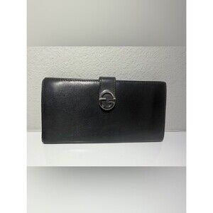 Black Leather Gucci Wallet with Silver 'G' Logo